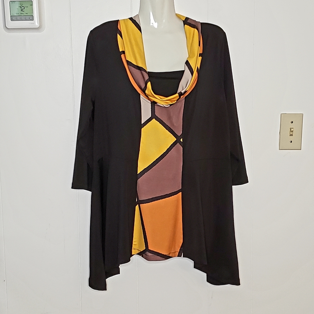 Su & Lola Colorblock Top